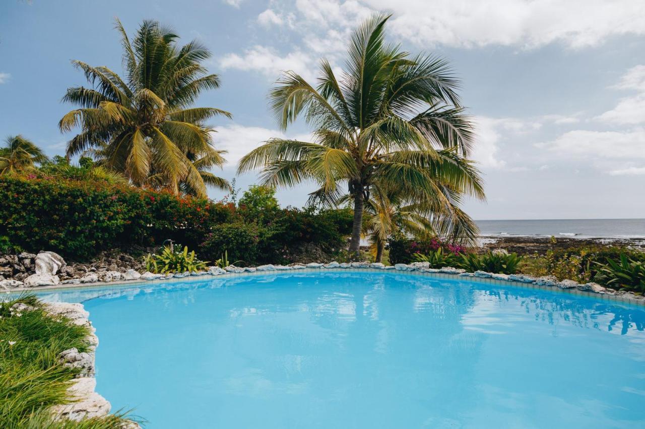 White Grass Ocean Resort & Spa Iuiak Bagian luar foto